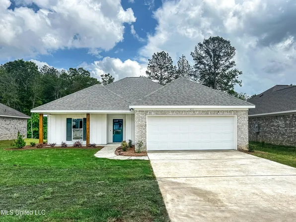 971 Riverside Ln, Pearl, MS 39208
