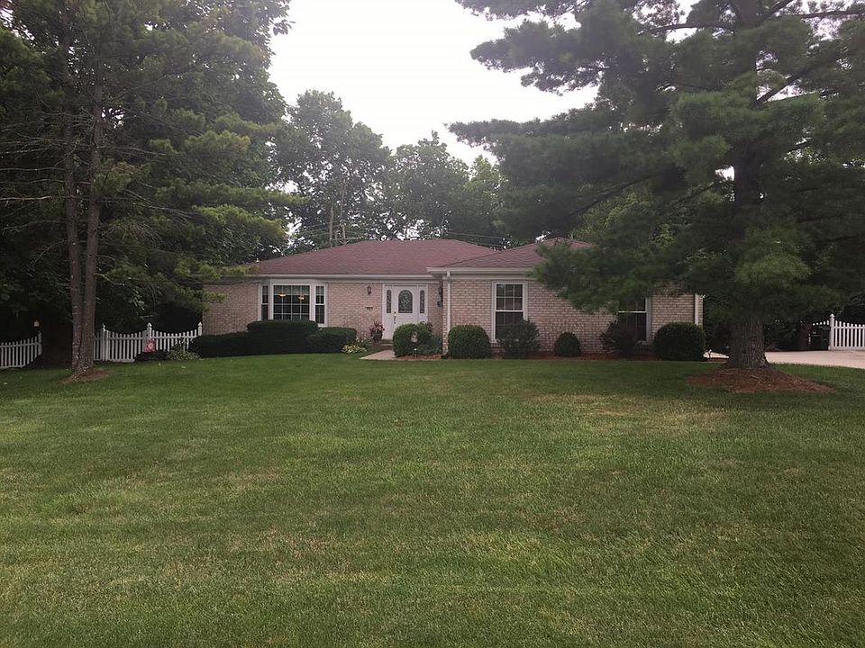1st image of 2589 Cranbrook Dr