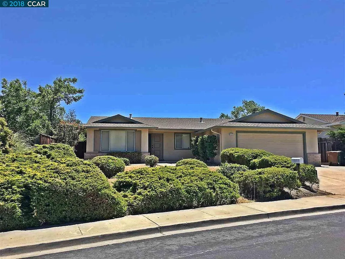 3118 Ashley Way photo 1