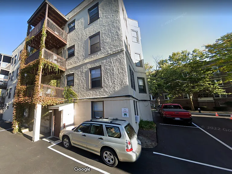 18 Hamilton Rd #4 — Photo 20