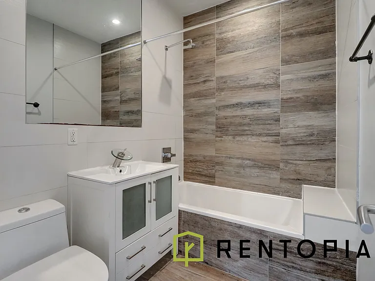 105 Vanderveer St #101H — Photo 5