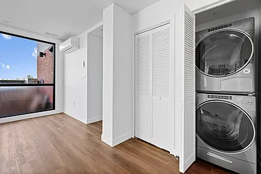 Rented by Living New York