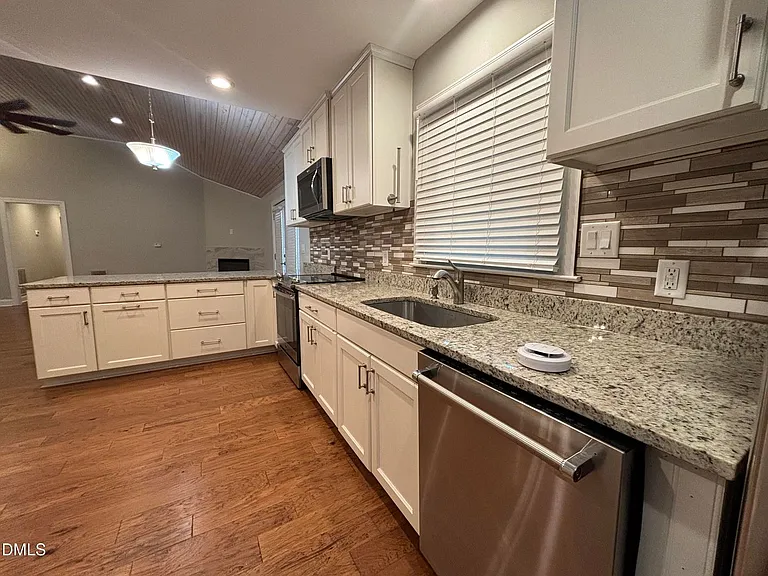 501 Merrie Rd — Photo 40