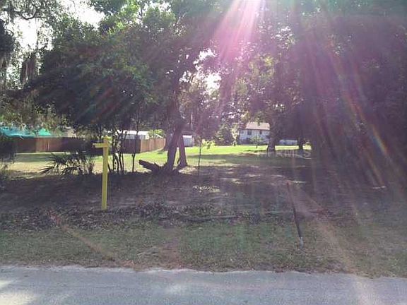 2nd image of 246 Lago Vista St