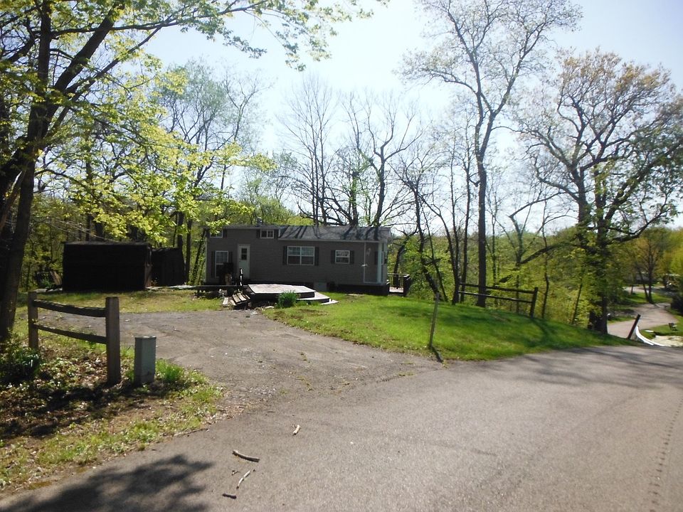 Lot 136 driveway nearest and Lot135 in the distance