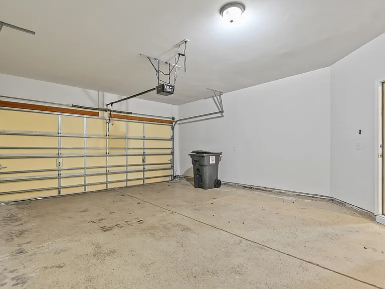 363 Sanctuary Park Dr — Photo 7