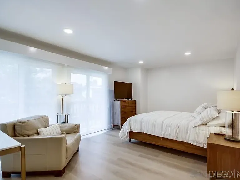 6952 Camino Amero — Photo 23