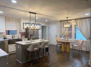 1416 Dean St, Charlotte, NC 28216