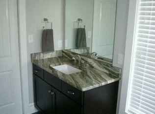 109 Bunting Point Rd, Yorktown, VA 23693