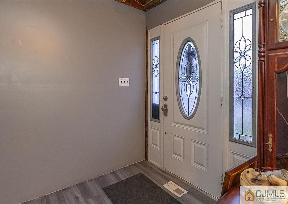 940 Grove Ave South Amboy, NJ Zillow Apartments for Rent in South Amboy