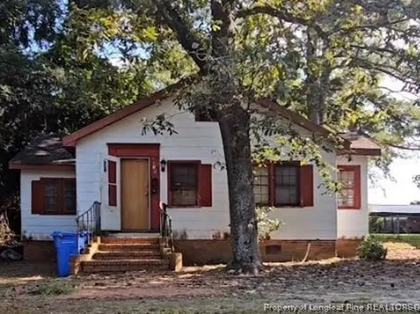 110 Brookwood Ave, Fayetteville, NC 28301