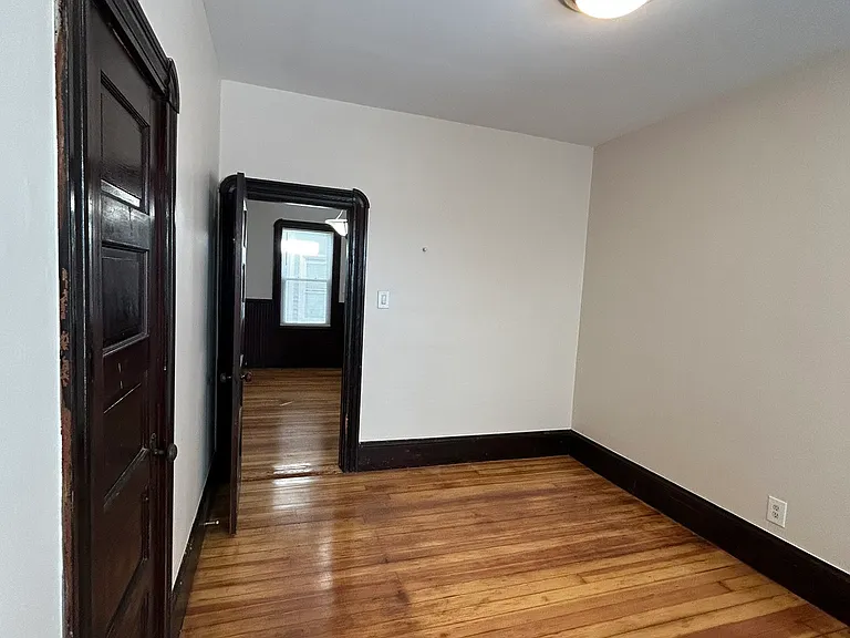 345 Earle St #2 — Photo 10