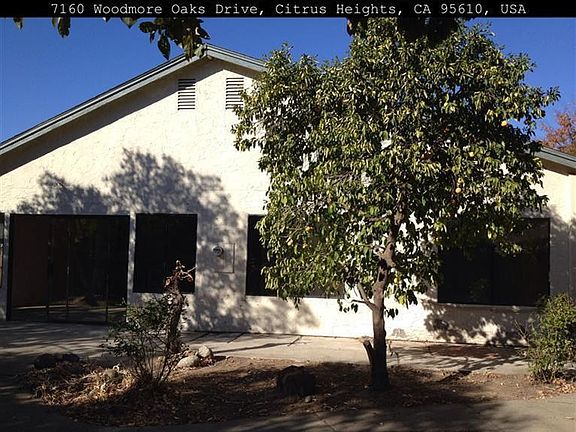 2nd image of 7982 Stone Canyon Cir