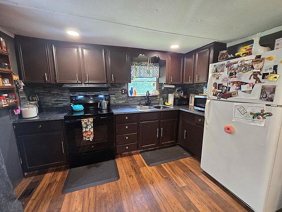 3rd image of 4807 Radium Springs Rd