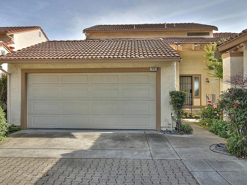 1st image of 370 Via Primavera Dr
