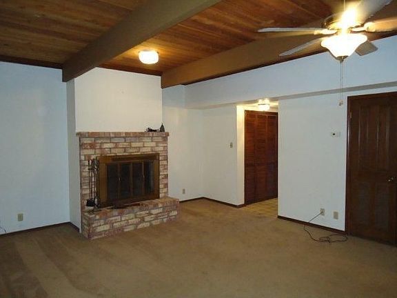 4th image of 2310 Knickerbocker Dr