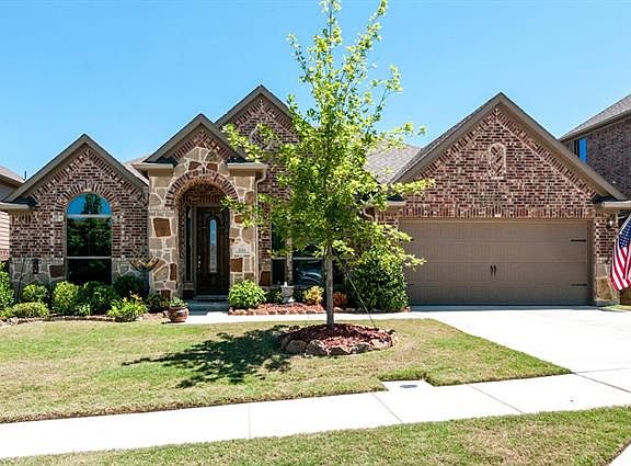 3rd image of 606 Hillswick Ct