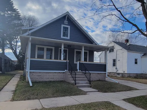 1008 Margaretha STREET, Two Rivers, WI 54241