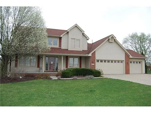 509 Cloverview Ln photo 1