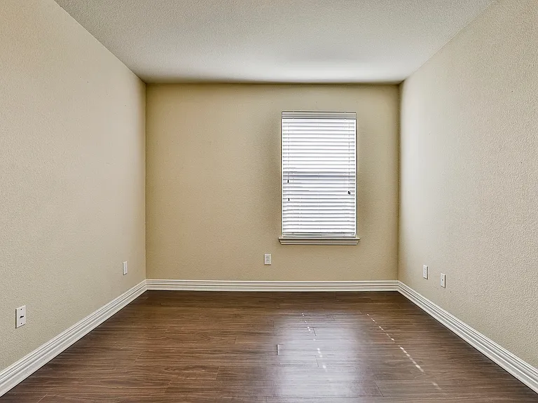 223 Aspen Ln — Photo 21