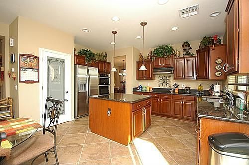 4th image of 14407 W Port Royale Ln