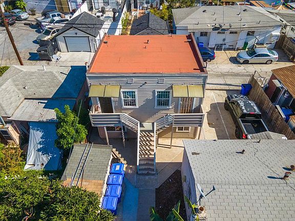 4th image of 3753-59 N 42nd St