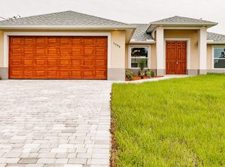 3908 10th St SW, Lehigh Acres, FL 33976