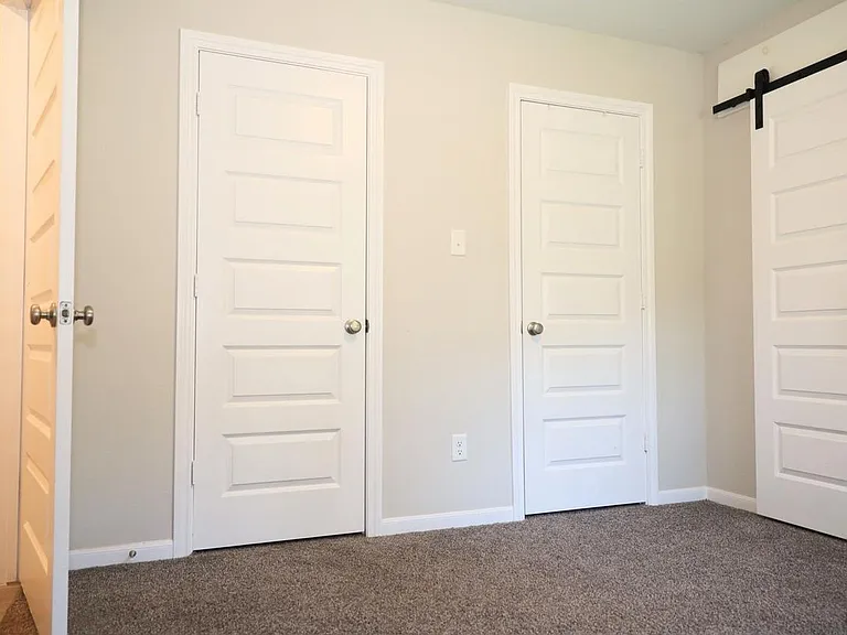 131 Feldspar Ln — Photo 22