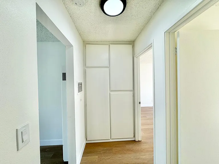 11075 Westminster Ave — Photo 12