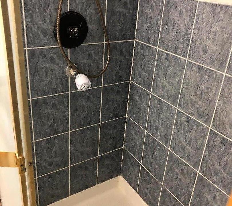 2nd image of 5033 Miramar Ave