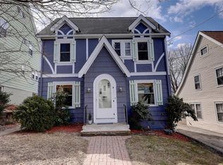 33 6th St, Providence, RI 02906