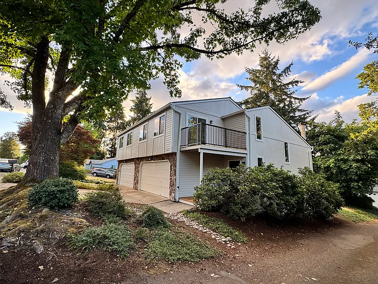 18235 SW Monte Verdi Blvd — Photo 1