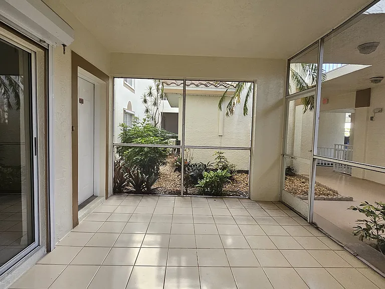 6025 Chardonnay Ln #1-102 — Photo 5