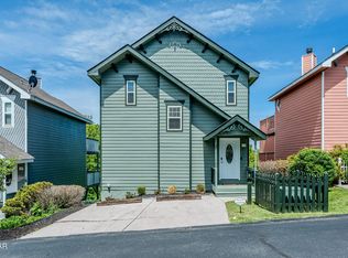 1386 Ski View Dr APT 113, Gatlinburg, TN 37738