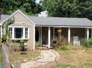 8 Raymond Ave, Pembroke, MA 02359