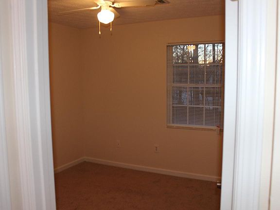 3rd image of 8308 Max Ct