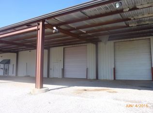 801 W 11th St, Elk City, OK 73644