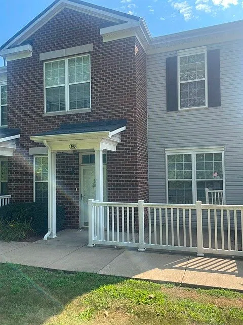 305 Sonie Dr
