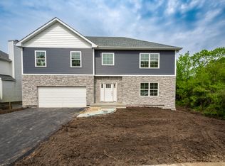 38470 N Adams St, Lake Villa, IL 60046