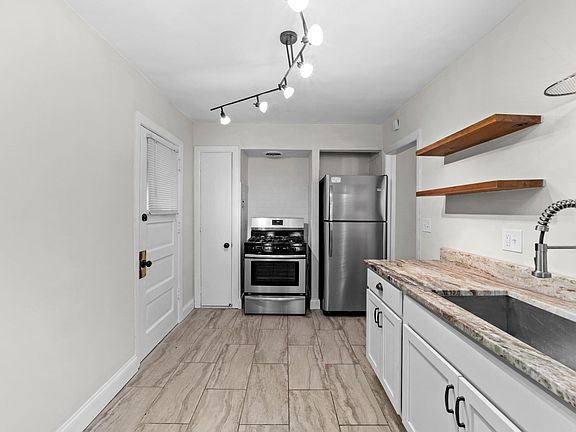 2nd image of 16209 Madison Ave APT 2