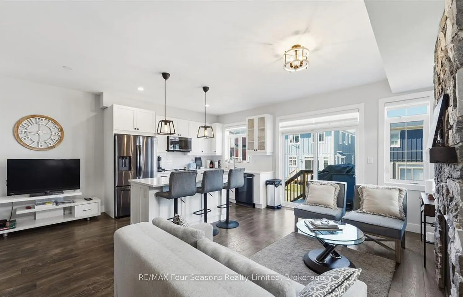 3 bed, $21,000 — Photo 4