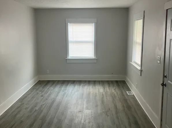 344 Alger Ave, Louisville, KY 40214