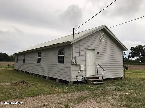 5207 Jefferson Island Rd Photo 1