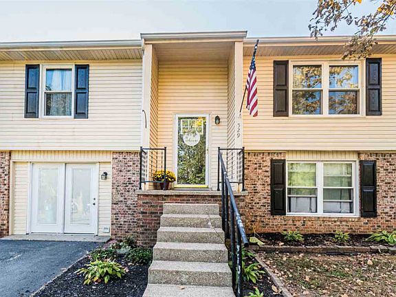 3rd image of 529 Countrywood Pl