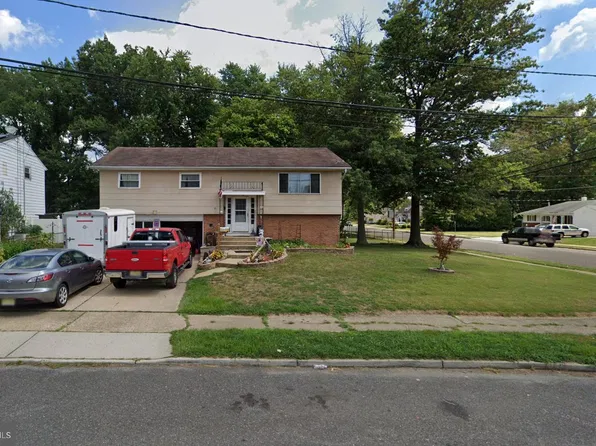 61 Endicott Rd, Hamilton, NJ 08690