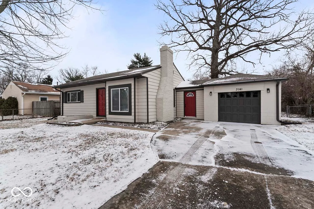 3141 N Bolton Ave photo 1