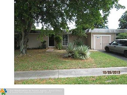 1st image of 7814 NW 72nd Ave