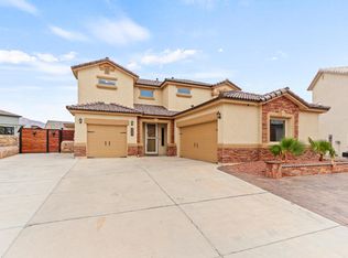 2135 Enchanted Breeze Dr, El Paso, TX 79911