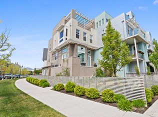 4744 W Daybreak Rim Way, South Jordan, UT 84009