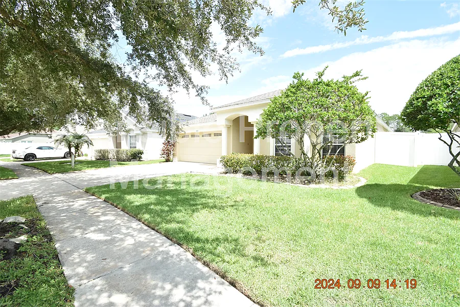 3 bed, 1525 sqft, $2,200 — Photo 3